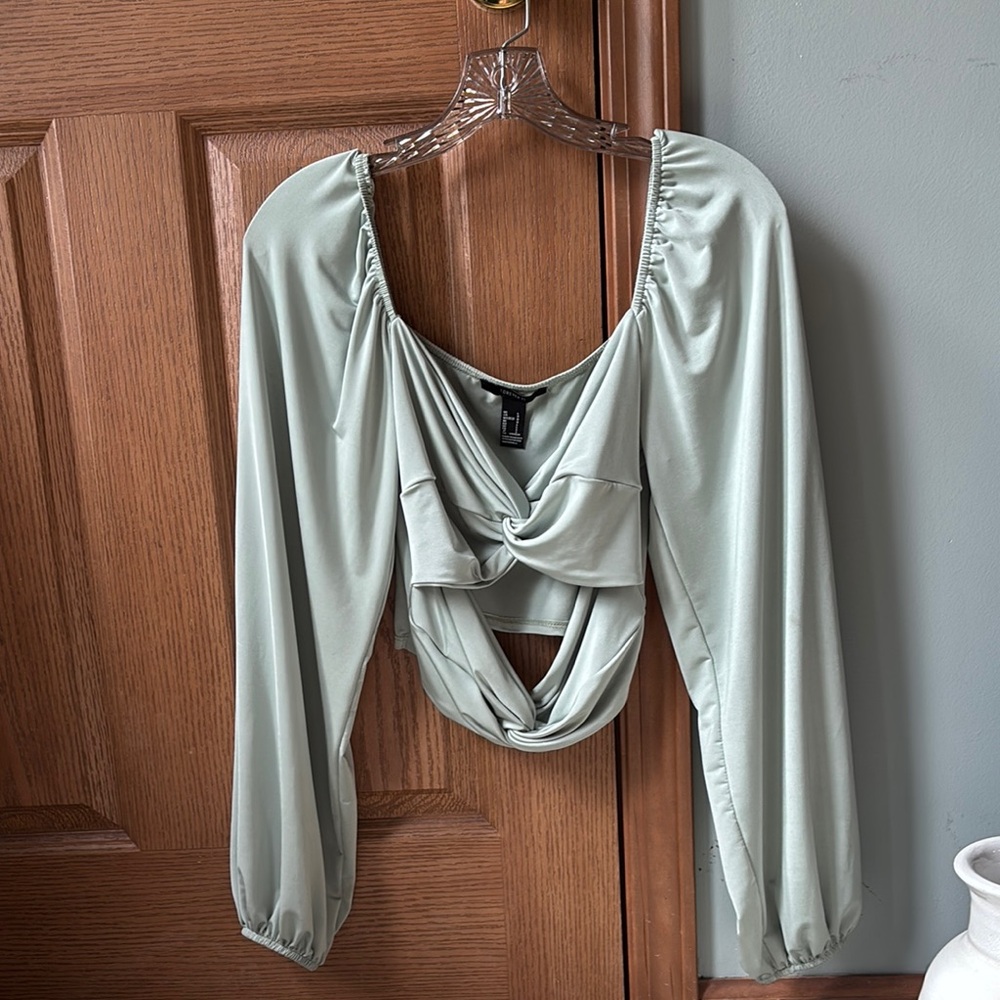 Forever 21 Green Long Sleeve Cut Out Blouse